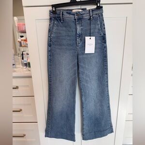 Modern Blue Flare Jeans size 25 NWT